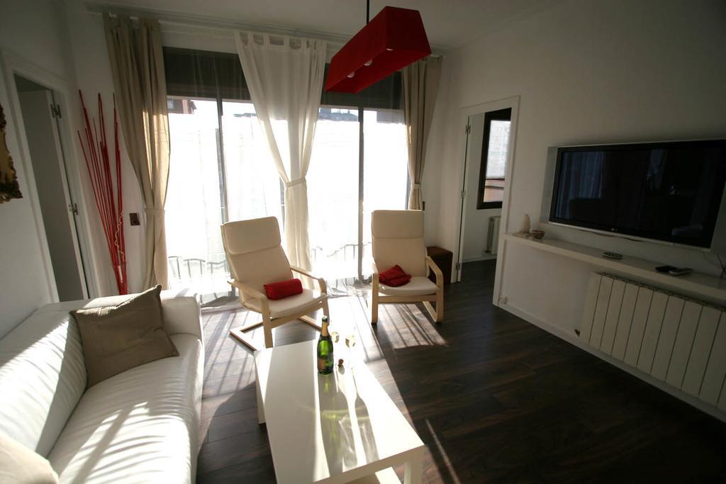 Near Clot & Sagrada Familia Apartment Βαρκελώνη Εξωτερικό φωτογραφία